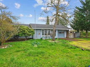 233 S 3rd St, Jefferson, OR 97352