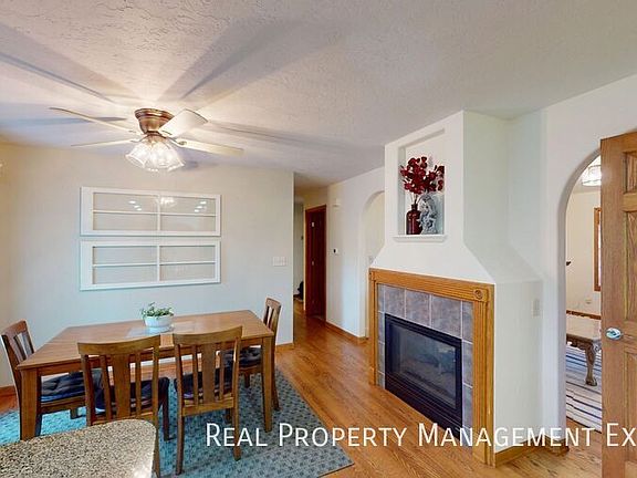 5th image of 5020 S Ash Grove Ave