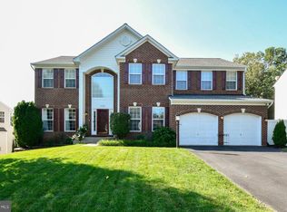 14528 General Washington Dr, Woodbridge, VA 22193