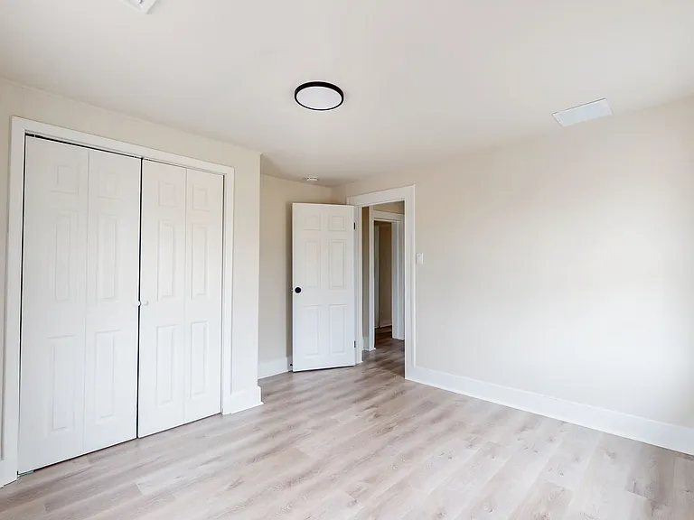 200 Saint Louis Ave #202 — Photo 10