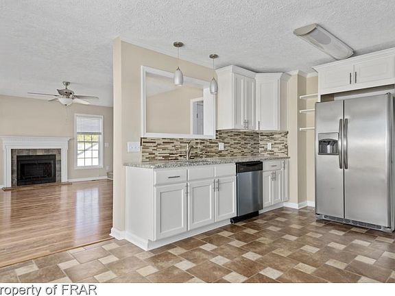 5th image of 1557 Clan Campbell Dr