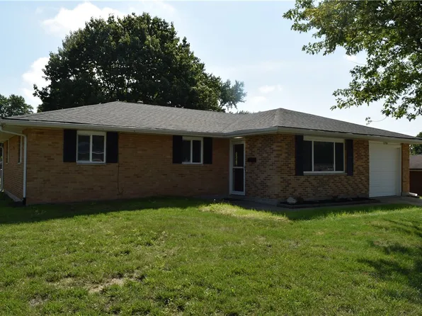 5718 Woodmore Dr, Dayton, OH 45414