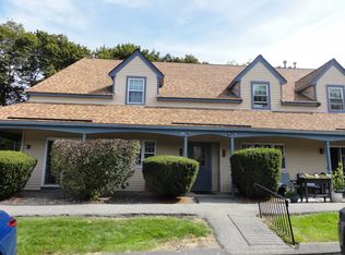 73 Kennedy Dr #73, North Chelmsford, MA 01863
