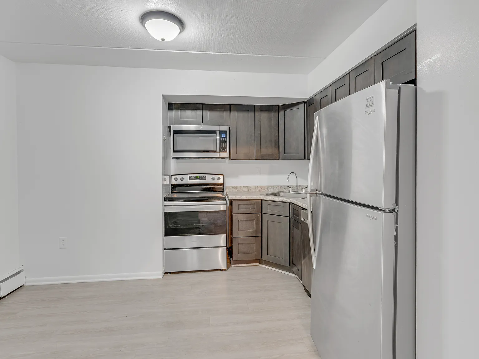 Glenmore Place — Photo 2