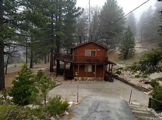 698 Dahlia Dr, Green Valley Lake, CA 92341