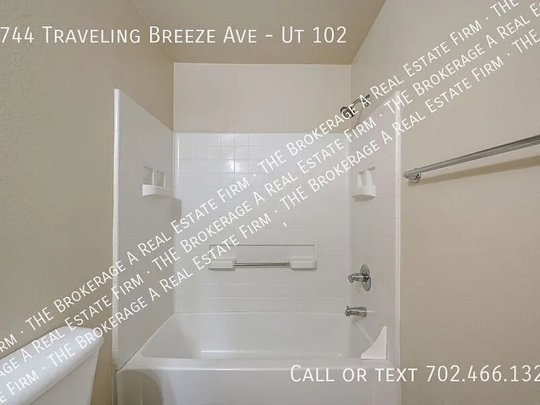 8744 Traveling Breeze Ave #102 — Photo 29