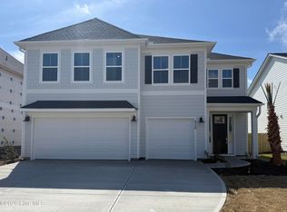 6738 Fellowship Dr, Leland, NC 28451