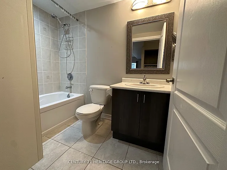 39 Ferndale Dr S #203 — Photo 14