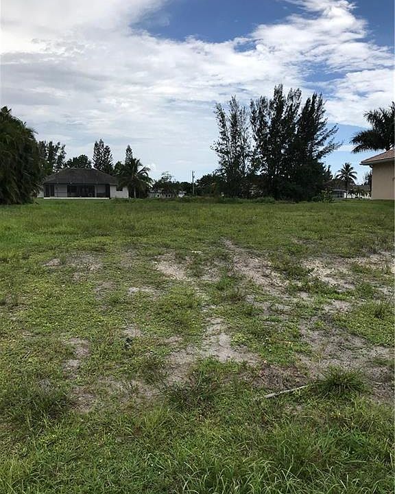 2nd image of 1910 NW 2nd Ave