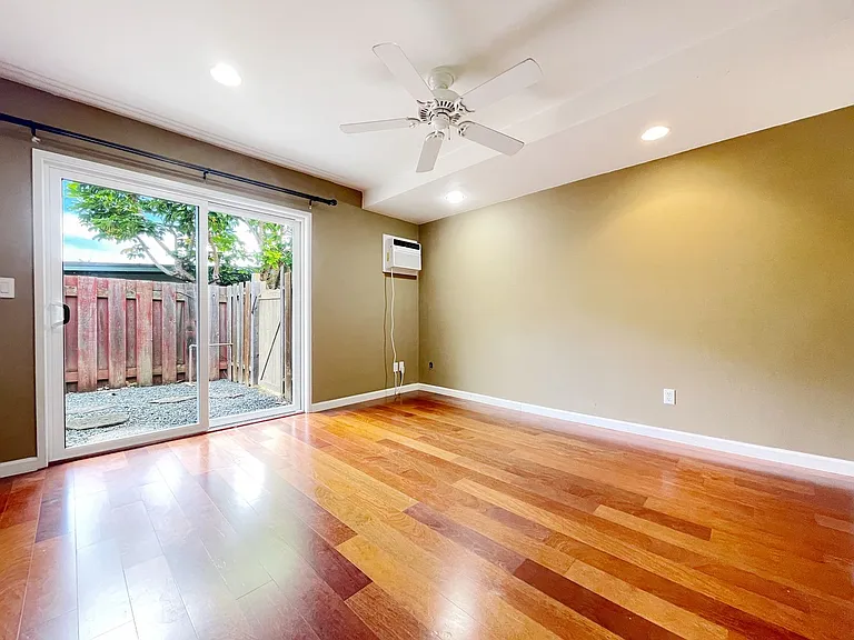 449 Iliwahi Loop — Photo 10