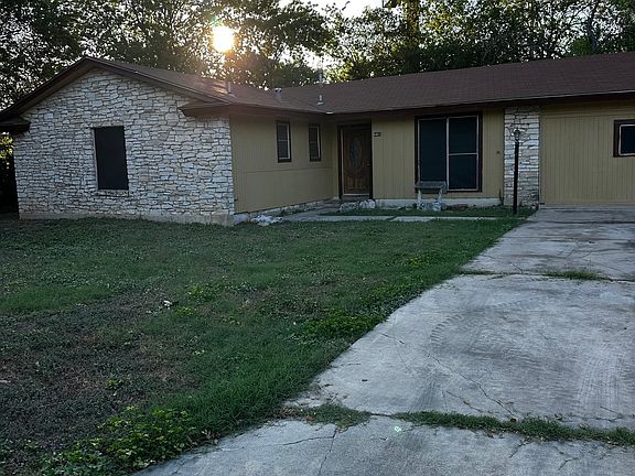 3rd image of 8415 CIMARRON DR