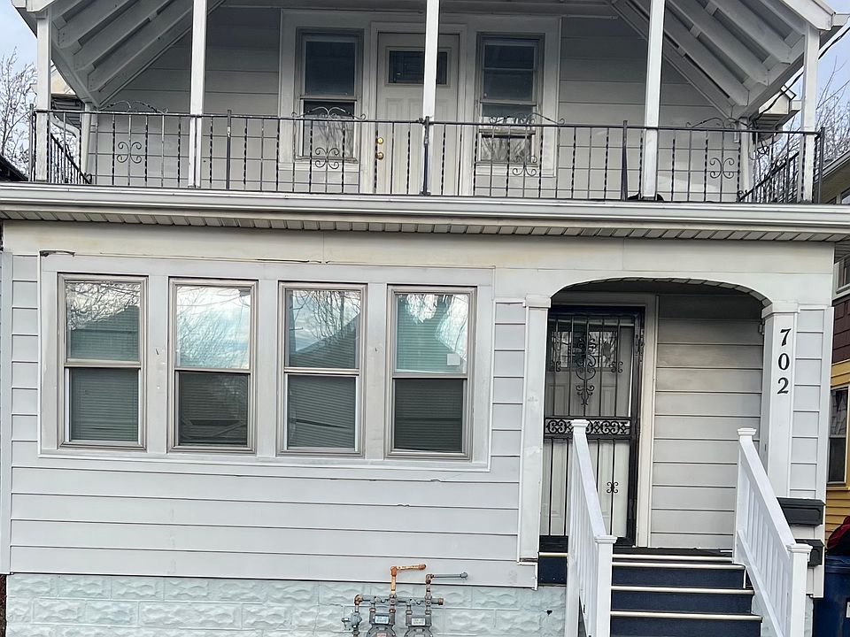 1st image of 702 Lasalle Ave Floor 2