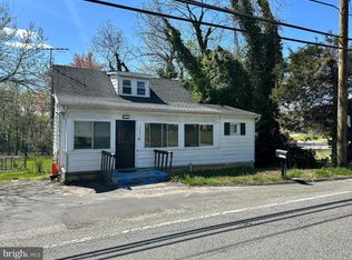 12317 Livingston Rd, Fort Washington, MD 20744