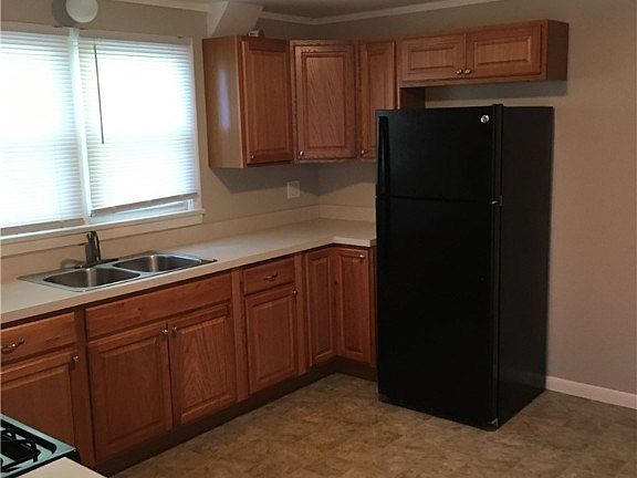 2nd image of 333 Ashdale Ave