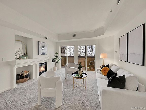 4th image of 930 E Plum Creek Parkway #205