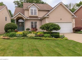 28751 Uxbridge Dr, Willowick, OH