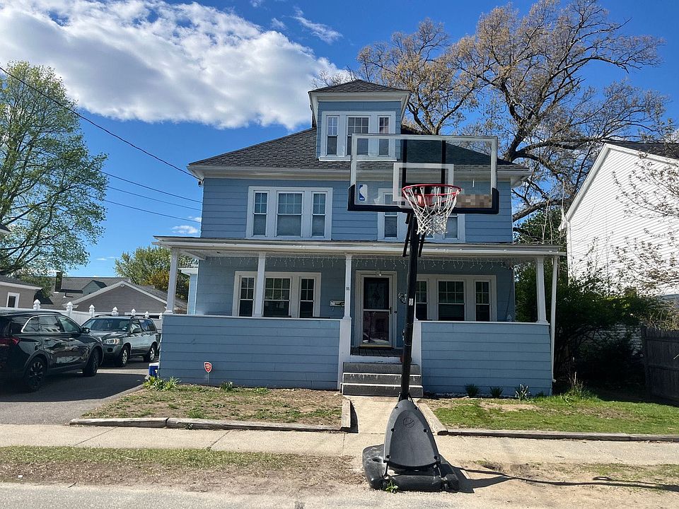 1st image of 54 King St