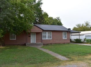 510 E Shawnee St, Tahlequah, OK 74464