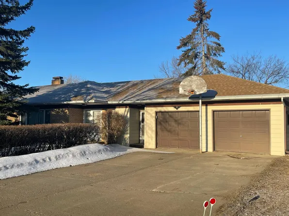 213 S Elm St, Kimball, SD 57355