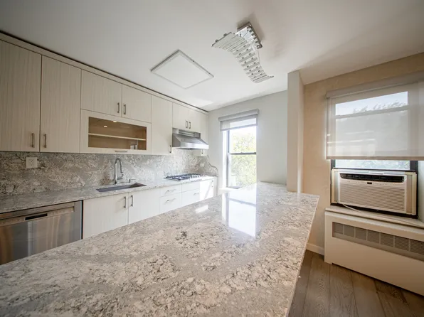 2569 West Second Street image 36 of 43