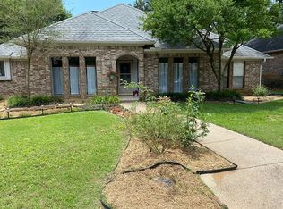 4000 Fort Branch Dr, Arlington, TX 76016