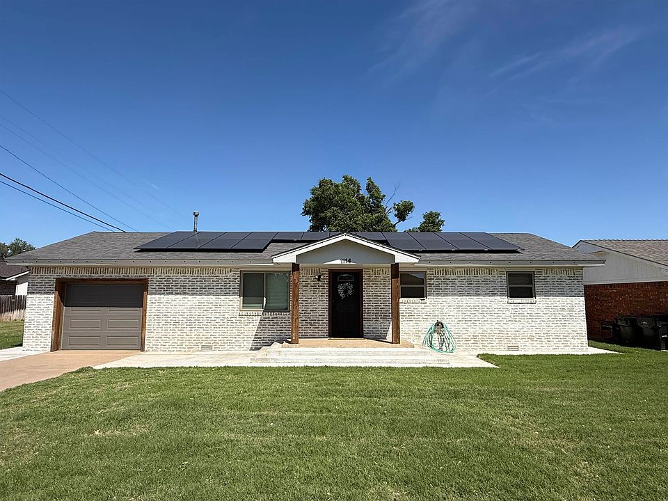 1st image of 1114 Villa Dr