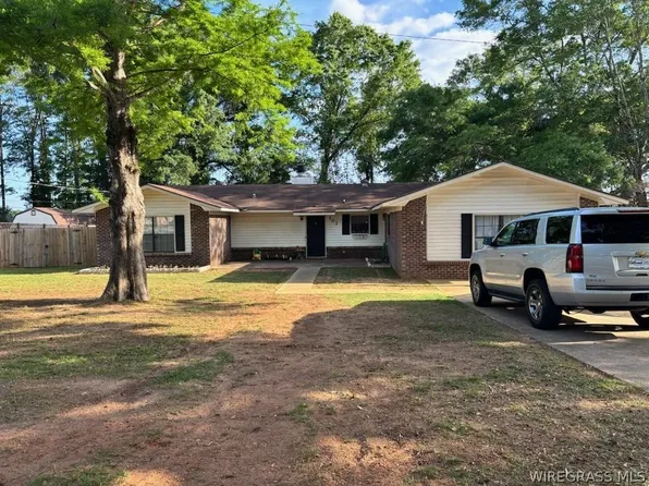 702 Green Dr, Enterprise, AL 36330