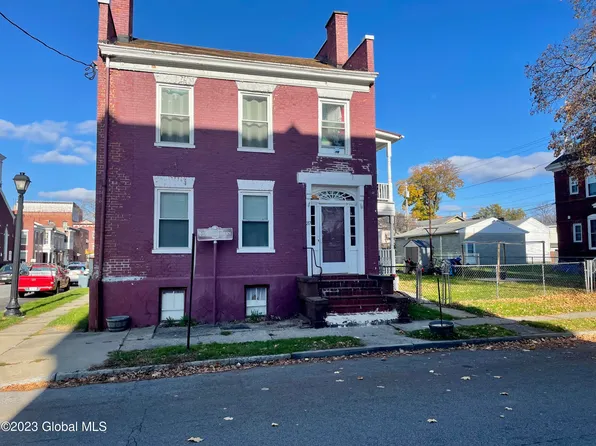 37 Middle Street, Waterford, NY 12188