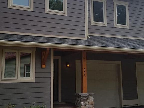 634 entry & garage