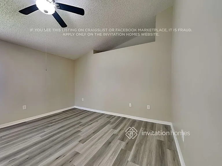 12636 Lake Vista Dr — Photo 10