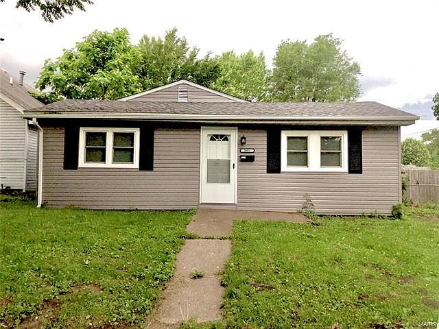 1st image of 2405 Illinois Ave