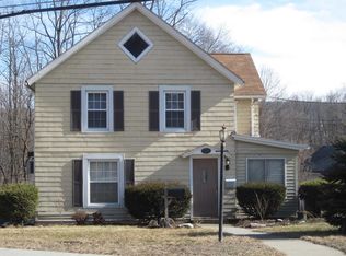 129 Charles Colman Blvd #1, Pawling, NY 12564