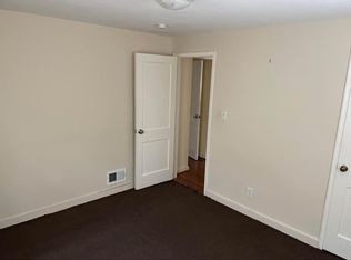 54 Pleasant St, Ansonia, CT 06401