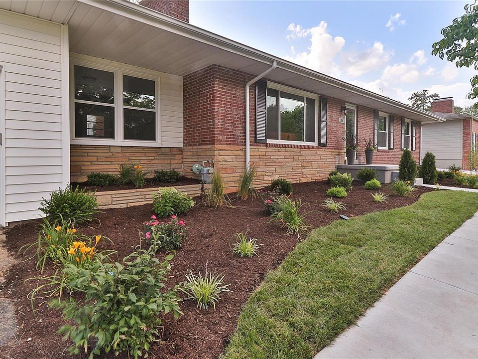 1st image of 39 Lincord Dr