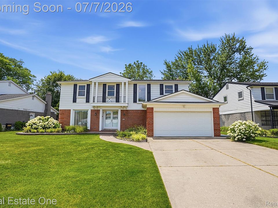 1st image of 21455 Independence Dr