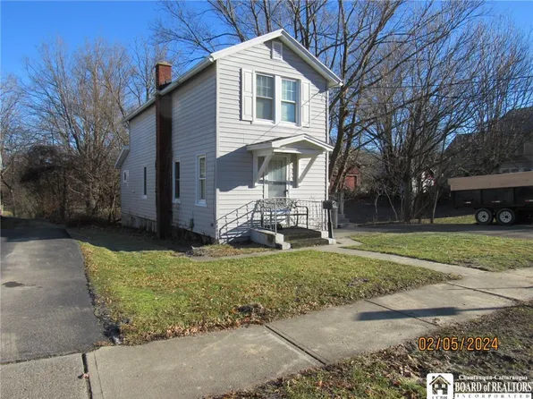 166 Liberty St, Fredonia, NY 14063
