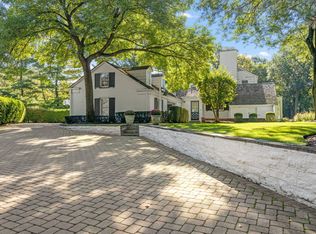 410 Rollingwood Ln, Joliet, IL 60431