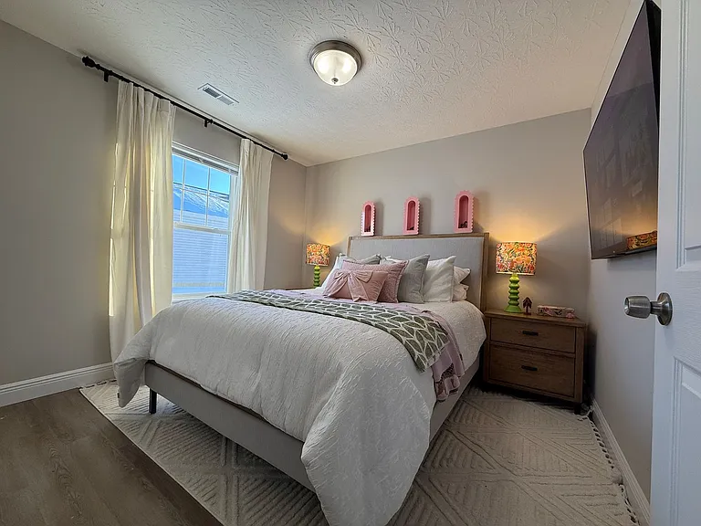 210 Taylor Dr — Photo 15