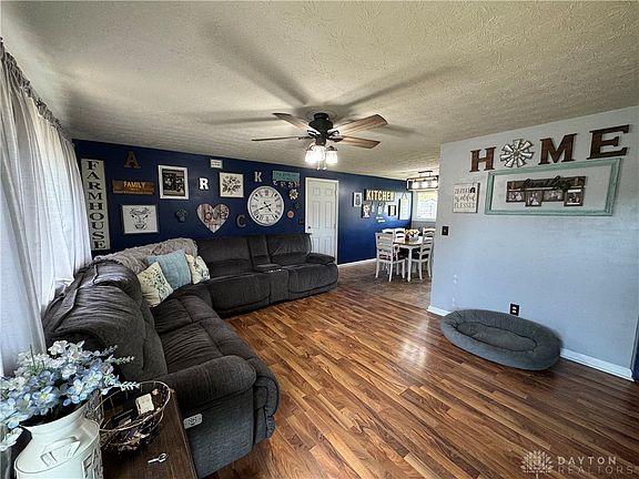 2nd image of 4379 Leston Ave