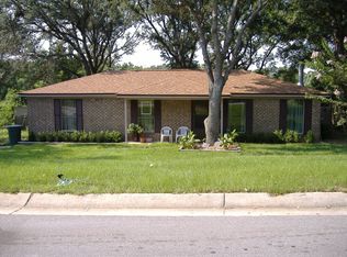 2510 Gator Ln, Pensacola, FL 32505
