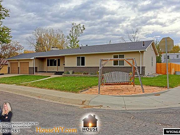 2nd image of 1651 Brentwood Dr