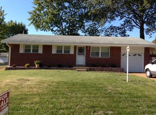 4133 Rinzetta Dr, Saint Louis, MO 63129