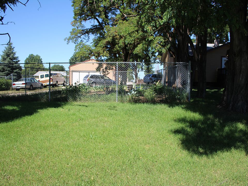 2nd image of 12119 N Freya St #0