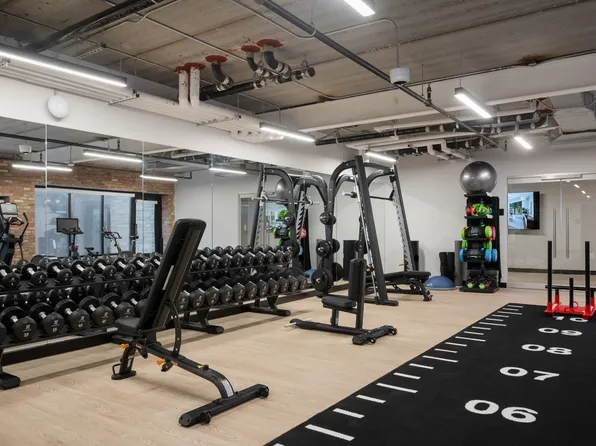 788 Willoughby Avenue image 17 of 22