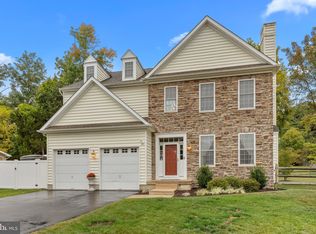 1 Michelle Ct, Langhorne, PA 19047