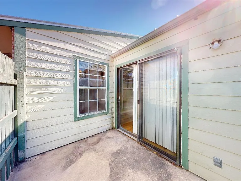 725 Peppertree Dr #29 — Photo 20