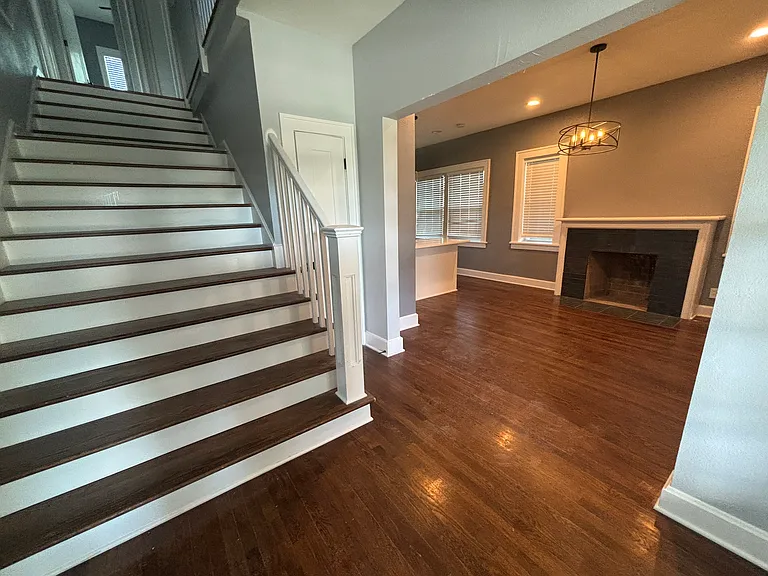 2401 Benton Blvd — Photo 9