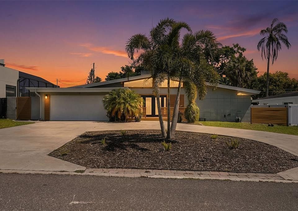 1st image of 1837 CARLTON DRIVE