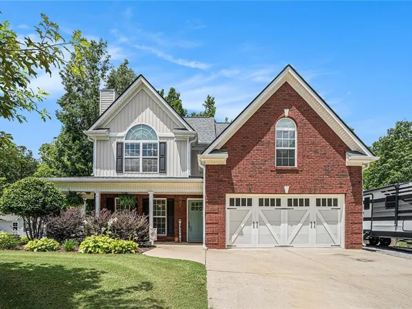 419 Shoals Trl, Dallas, GA 30132