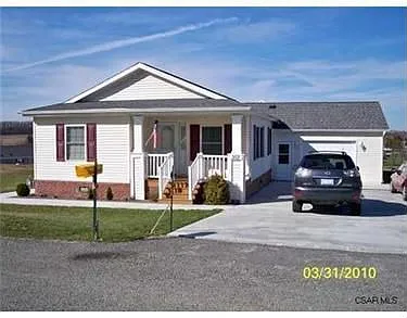 309 Indigo Ln photo 1
